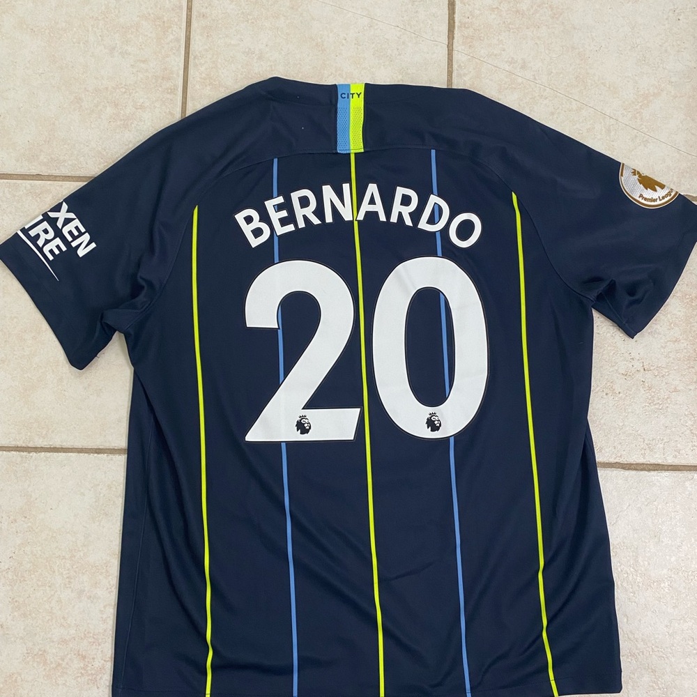Manchester City - Bernardo Silva Nike jersey 2017-2018 size XL